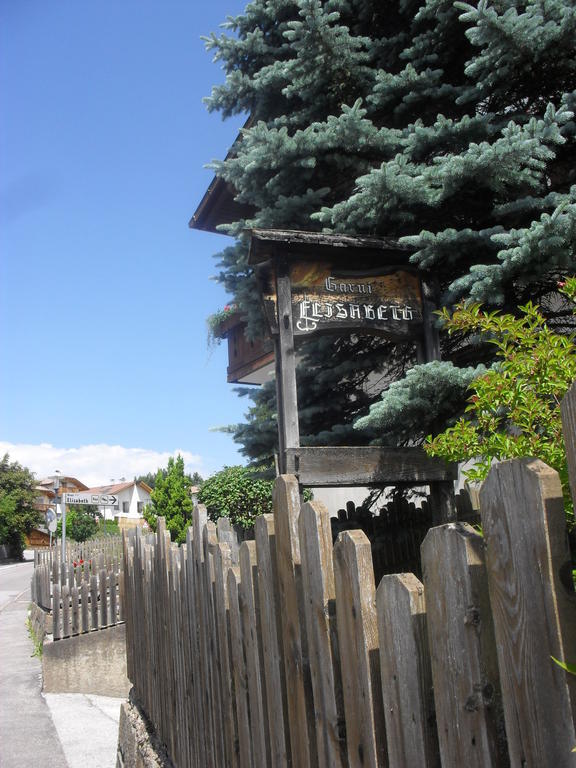 Haus Elisabeth Hotel Deutschnofen Buitenkant foto