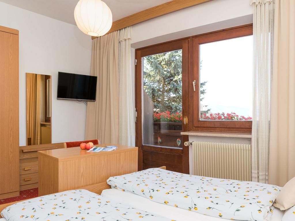 Haus Elisabeth Hotel Deutschnofen Buitenkant foto