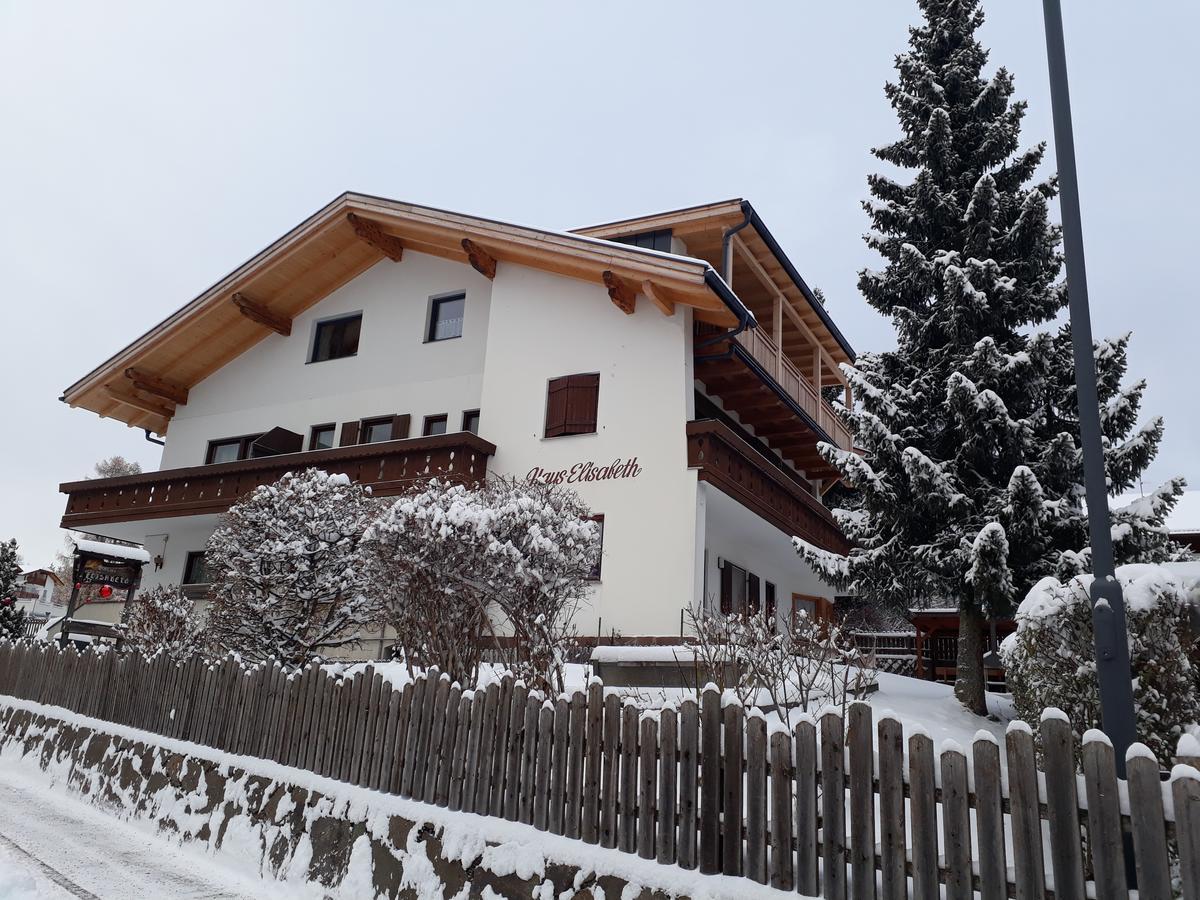 Haus Elisabeth Hotel Deutschnofen Buitenkant foto